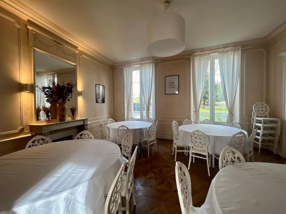 Willa La Demeure De Margot - 24 Couchages Villeneuve-sur-Yonne Zewnętrze zdjęcie